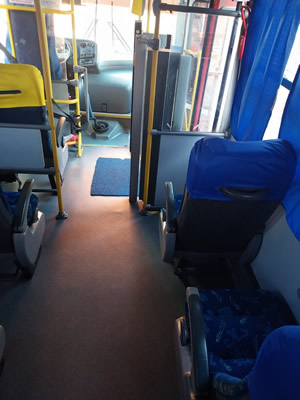 Carro 7002 - 24 lugares completo